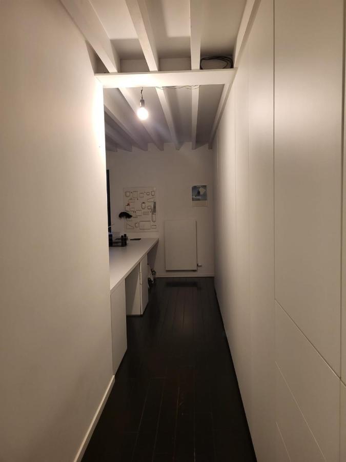 Gezellige Moderne Woning Met Zwemvijver Halle  Bagian luar foto